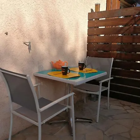 Holiday home Les Charmettes De La Cote - Entre Et Montagne *